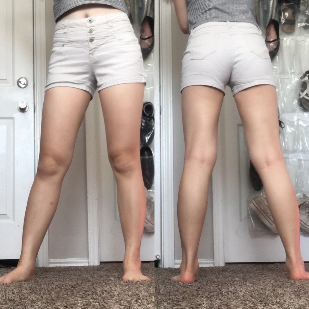 3/$12💜Khaki High Waisted Shorts